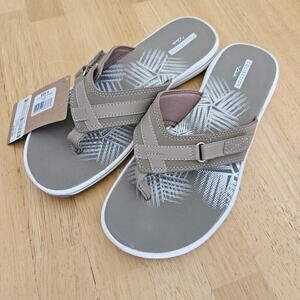 Clarks Cloudstepper Breeze Sea Sandal Thong Taupe Sz 8 NWT